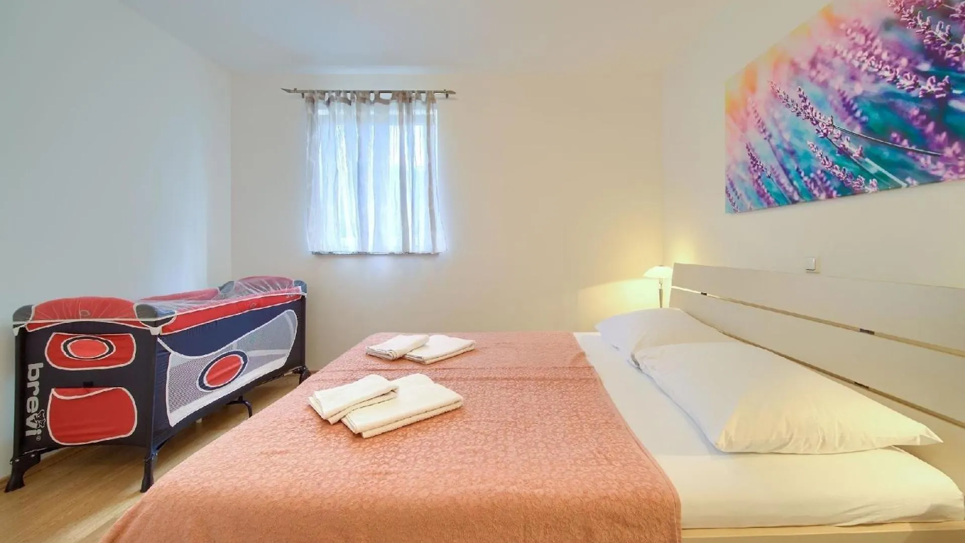 Appartement Mit Terrasse Šilo 公寓