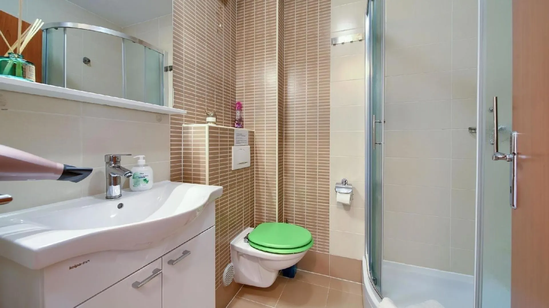 Appartement Mit Terrasse Silo